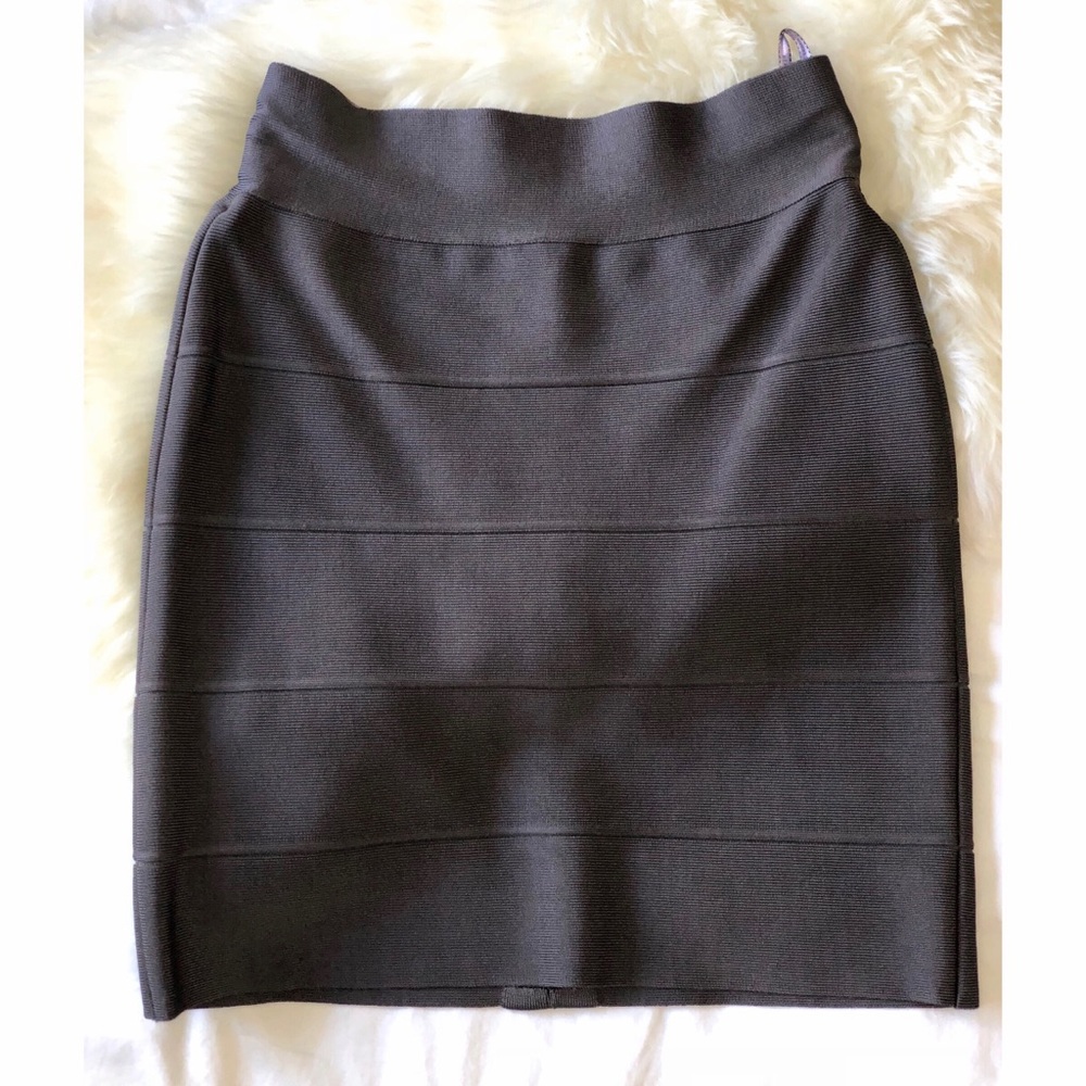 Herve Leger Grey Bandage/Bodycon Skirt Sz S 💫⚡️